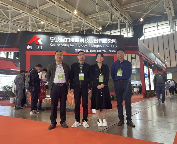 aab26a5f6eb8ea015f3eb163b484333_副本.jpg